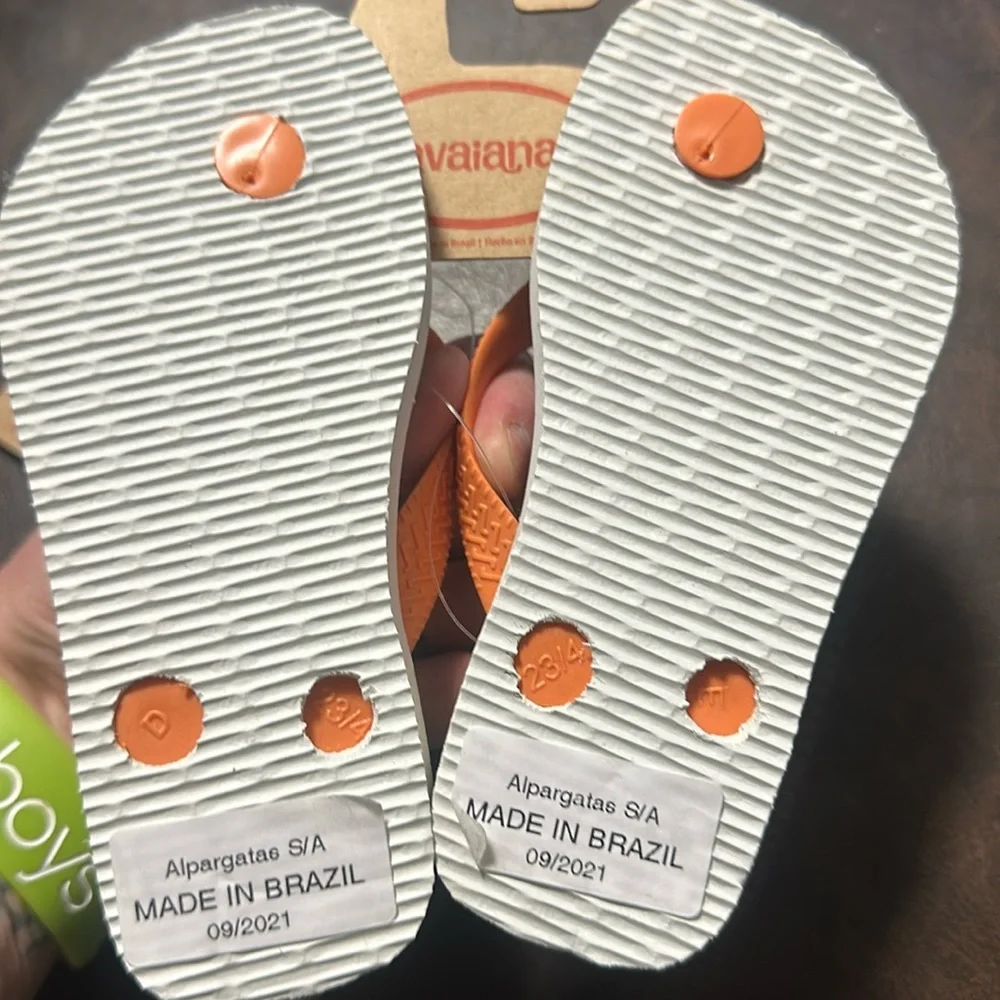 HAVAIANAS LIMITED EDITION MINECRAFT FLIP FLOP SANDALS: NEW WITH TAGS: SIZE 9